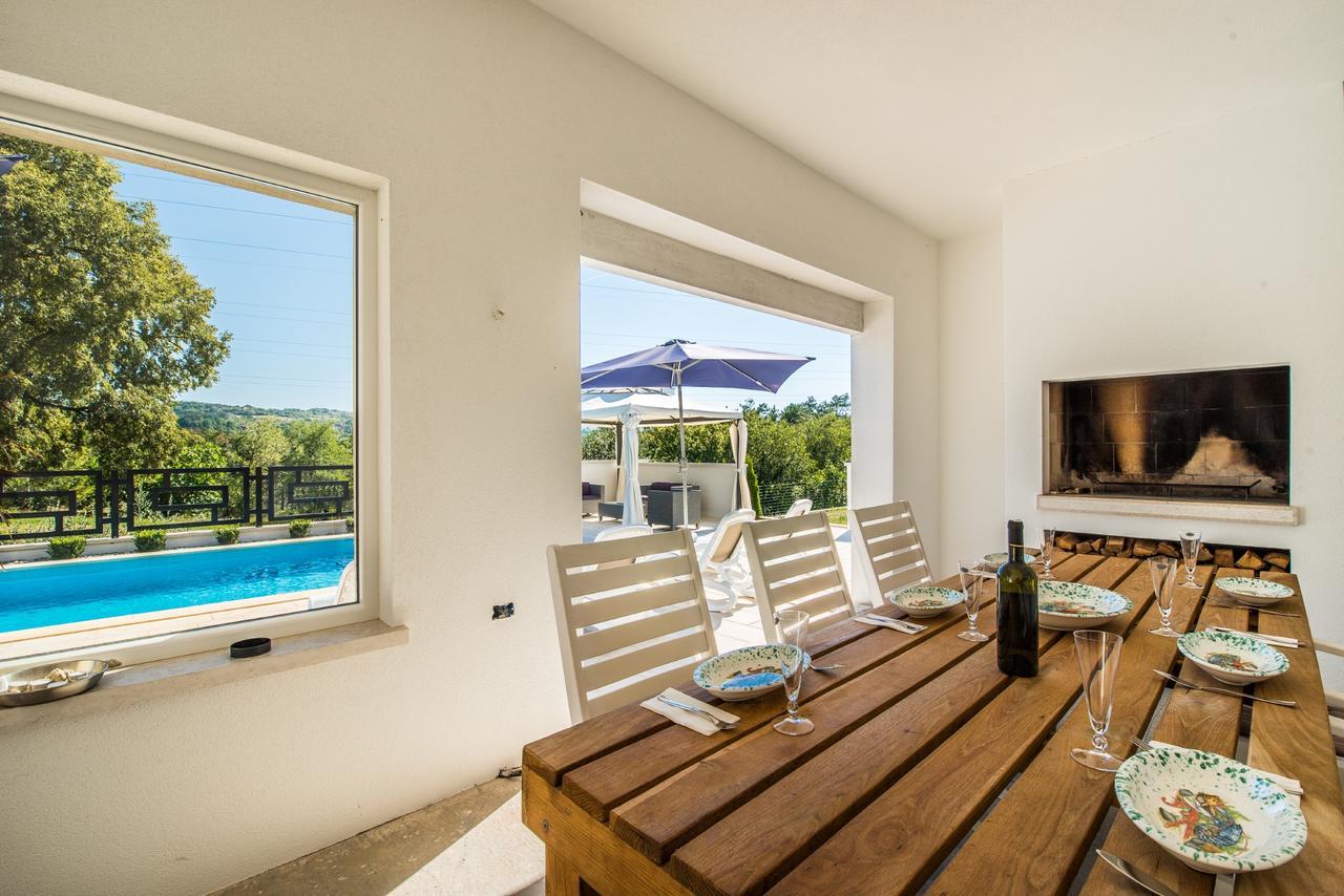 Holiday Home Sanchi Labin  Exteriér fotografie
